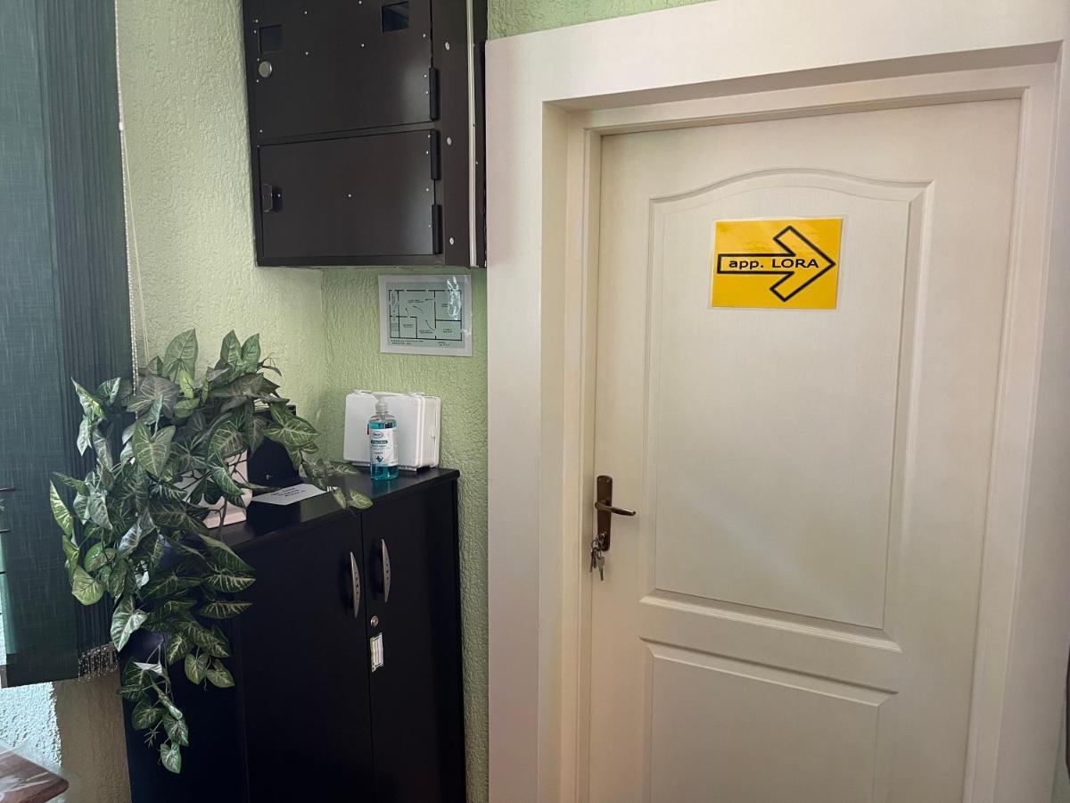Апартаменты Apartman Lora Риека Экстерьер фото
